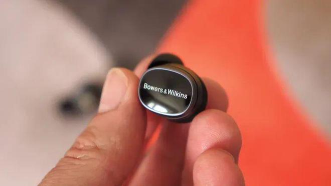 丨高端入耳式耳机音质妙不可言K8凯发登录Pi8海外测评